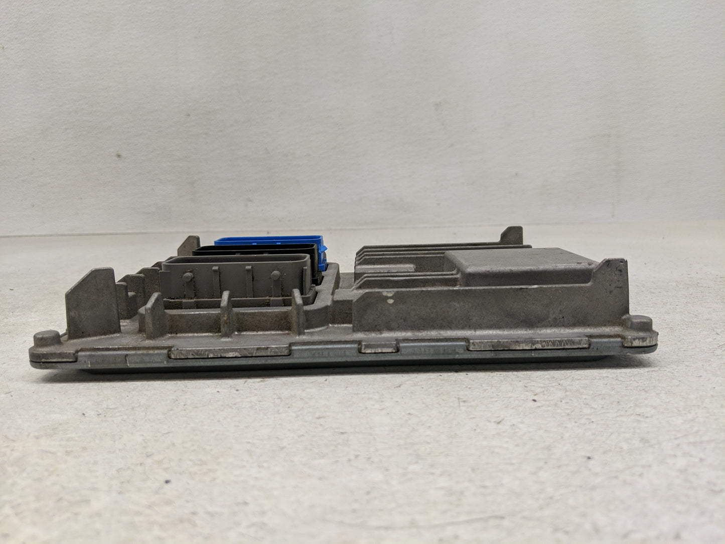 2018-2020 Buick Enclave PCM Engine Control Computer ECU ECM PCU OEM P/N:12708809 Fits Fits 2016 2017 2018 2019 2020 2021 202