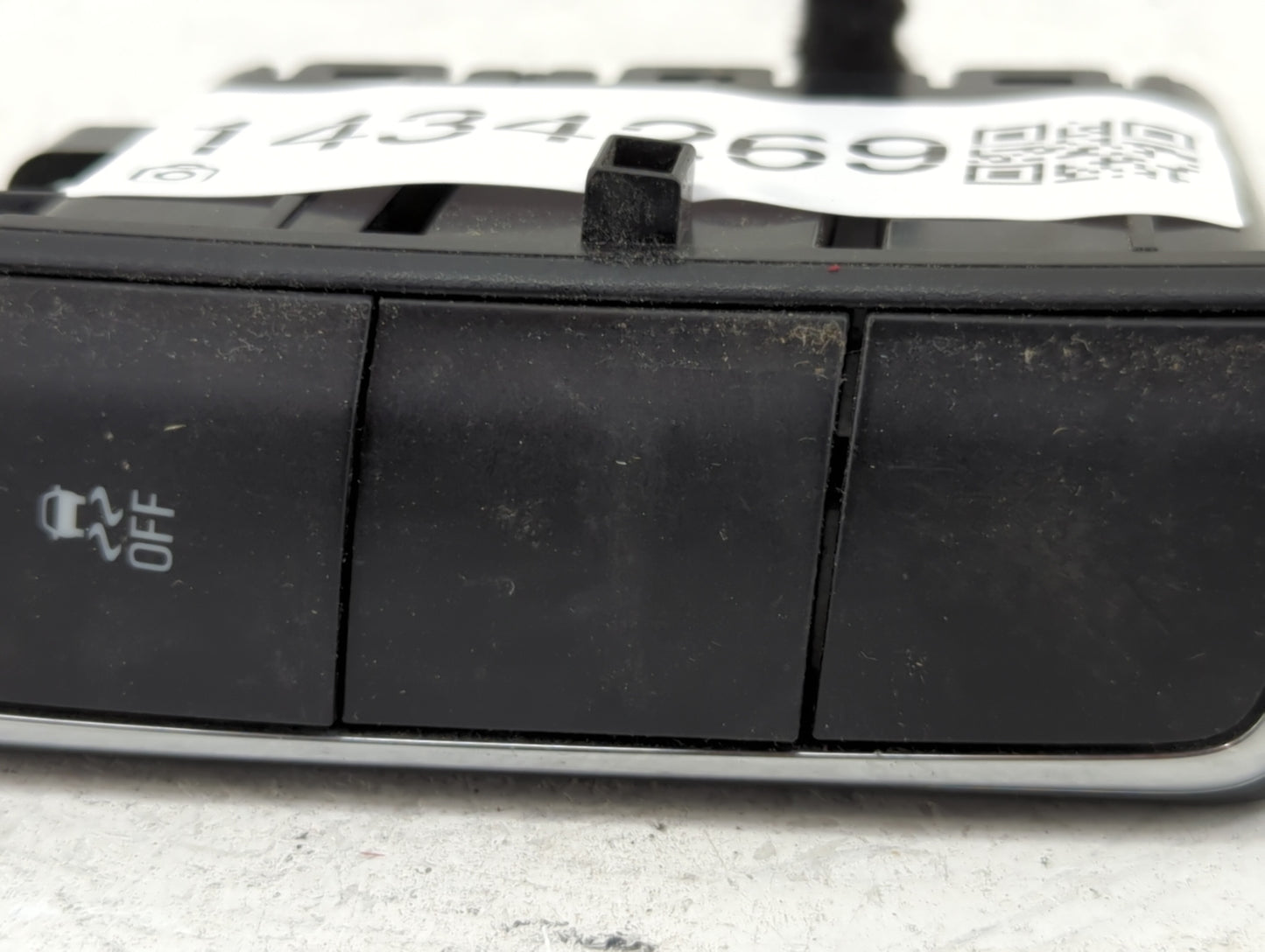 2020 Buick Enclave Radio AM FM Cd Player Receiver Replacement P/N:815734512 84317243 Fits OEM Used Auto Parts - Oemusedautop