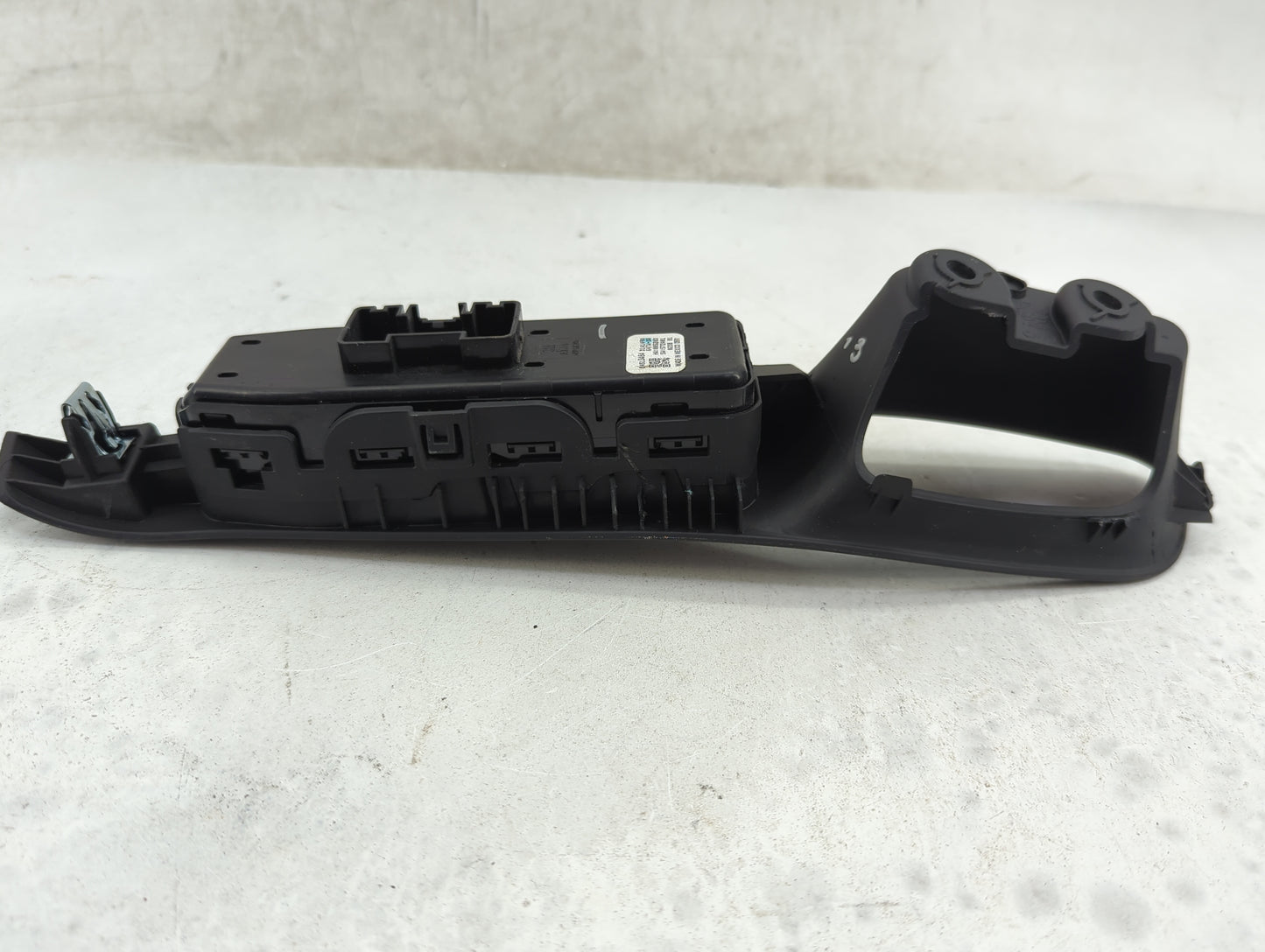 2018-2020 Buick Enclave Master Power Window Switch Replacement Driver Side Left P/N:84513464 Fits OEM Used Auto Parts - Oemu