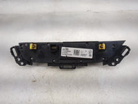 2018-2020 Buick Enclave Climate Control Module Temperature AC/Heater Replacement P/N:84497455 7370200000000X Fits OEM Used A