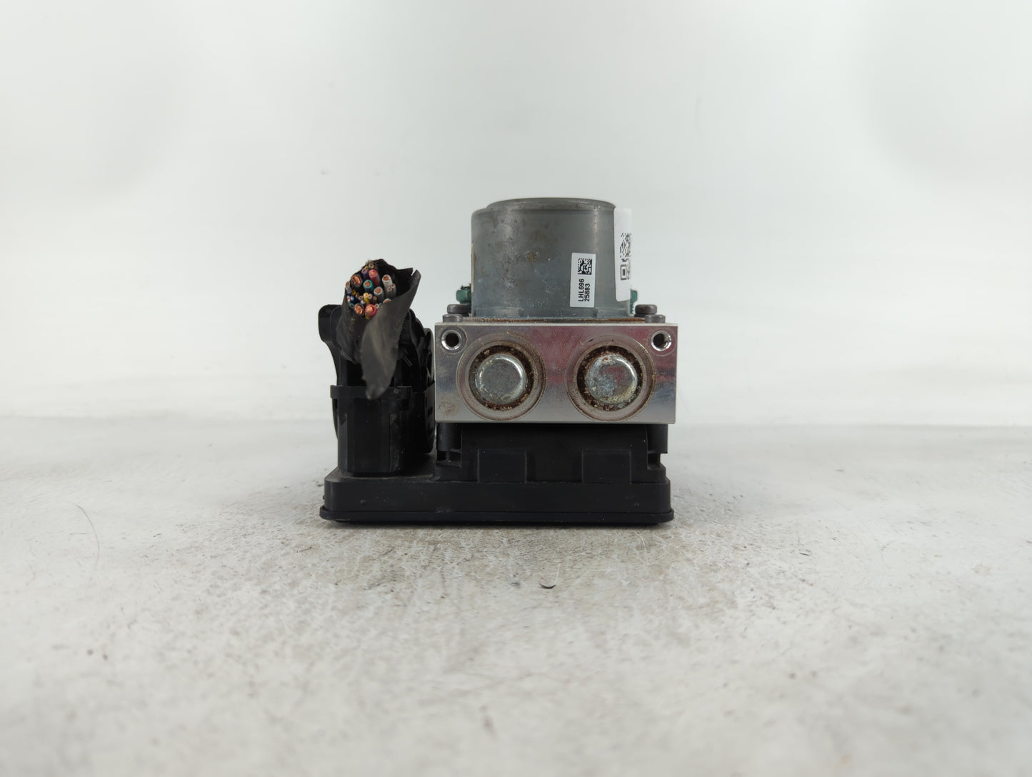 2019-2020 Buick Enclave ABS Pump Control Module Replacement P/N:84738978 Fits Fits 2019 2020 2021 2022 OEM Used Auto Parts -
