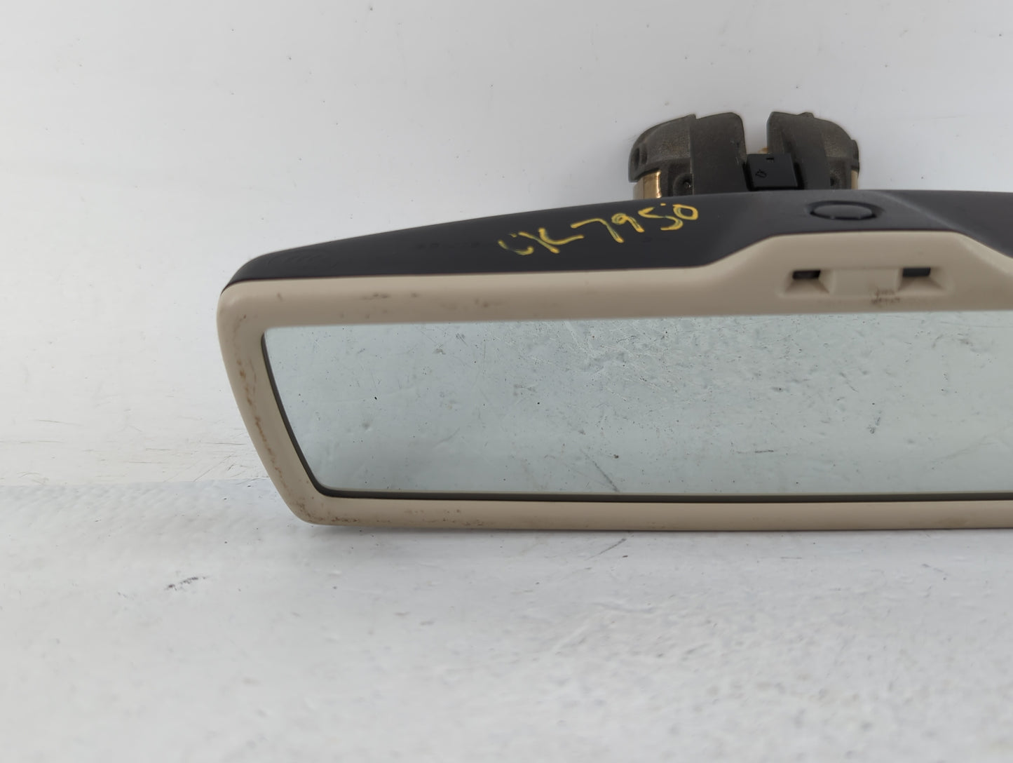 2018-2020 Buick Enclave Interior Rear View Mirror Replacement OEM P/N:E11026141 Fits OEM Used Auto Parts - Oemusedautoparts1