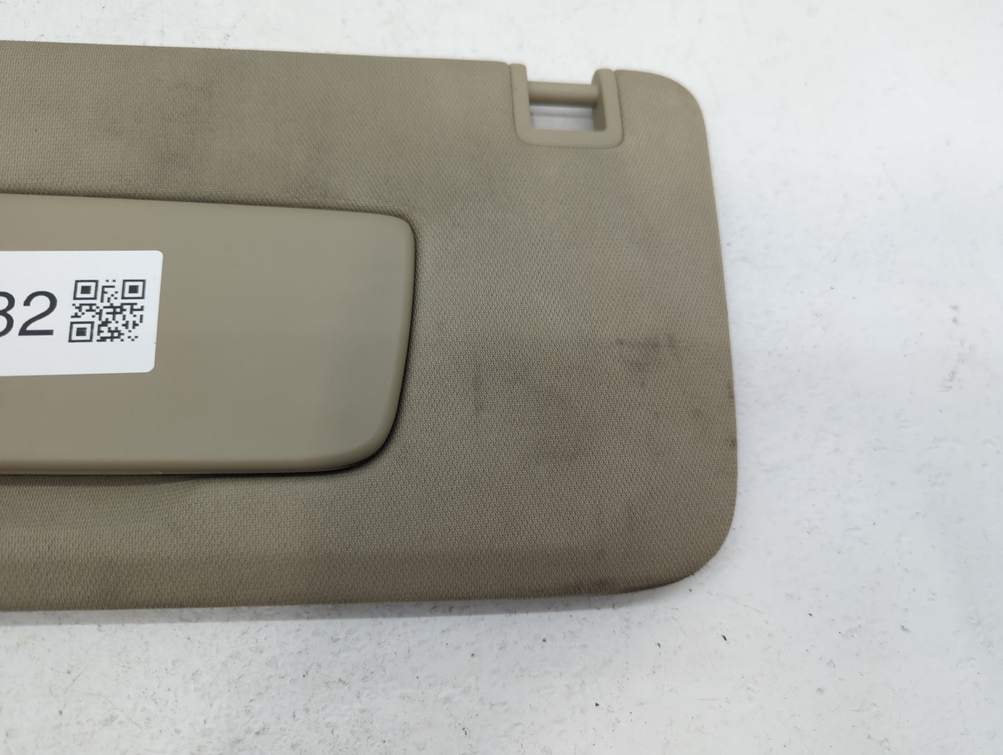 2018-2020 Buick Enclave Sun Visor Shade Replacement Driver Left Mirror Fits Fits 2018 2019 2020 OEM Used Auto Parts - Oemuse