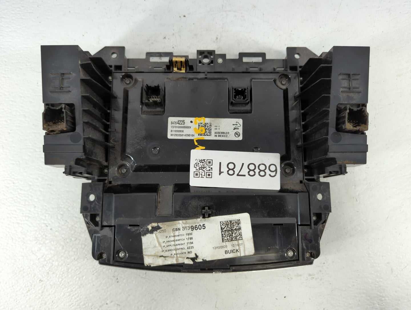 2018-2020 Buick Enclave Information Display Screen - Oemusedautoparts1.com