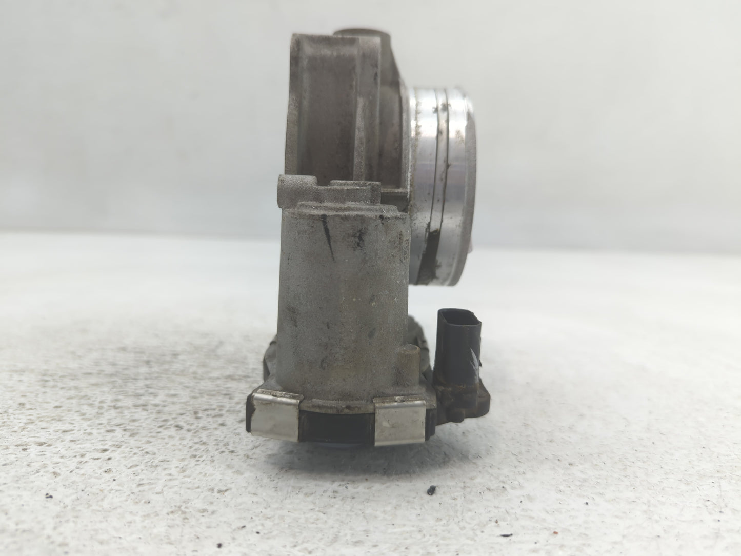 2012-2020 Buick Enclave Throttle Body P/N:12670981AA Fits Fits 2012 2013 2014 2015 2016 2017 2018 2019 2020 2021 2022 OEM Us