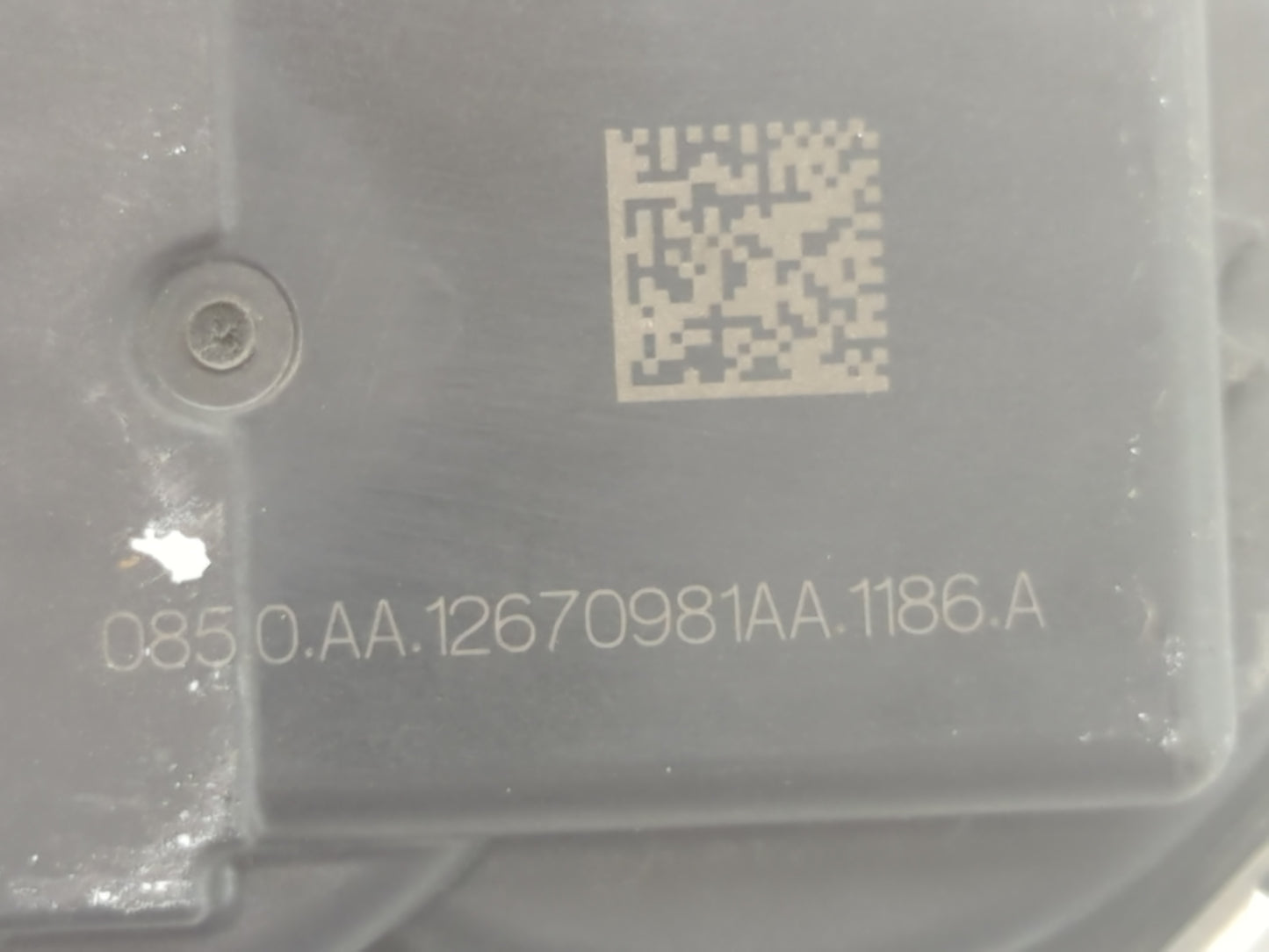 2012-2020 Buick Enclave Throttle Body P/N:12670981AA Fits Fits 2012 2013 2014 2015 2016 2017 2018 2019 2020 2021 2022 OEM Us