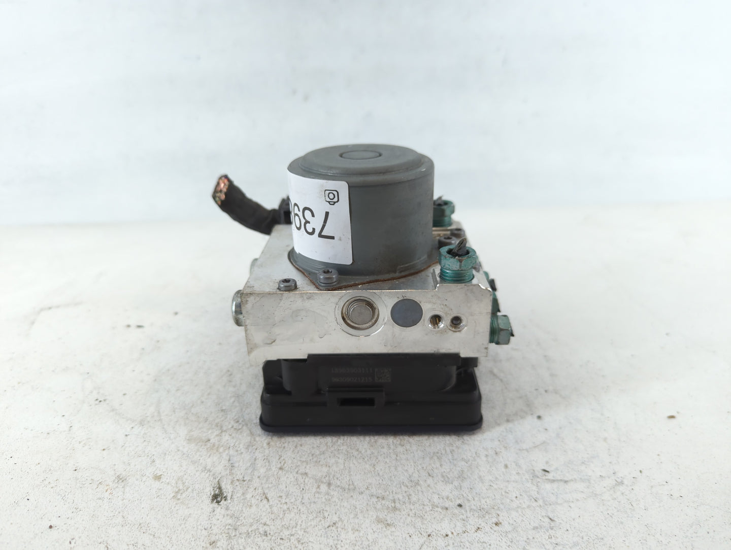 2019-2020 Buick Enclave ABS Pump Control Module Replacement P/N:84738978 Fits Fits 2019 2020 2021 2022 OEM Used Auto Parts -
