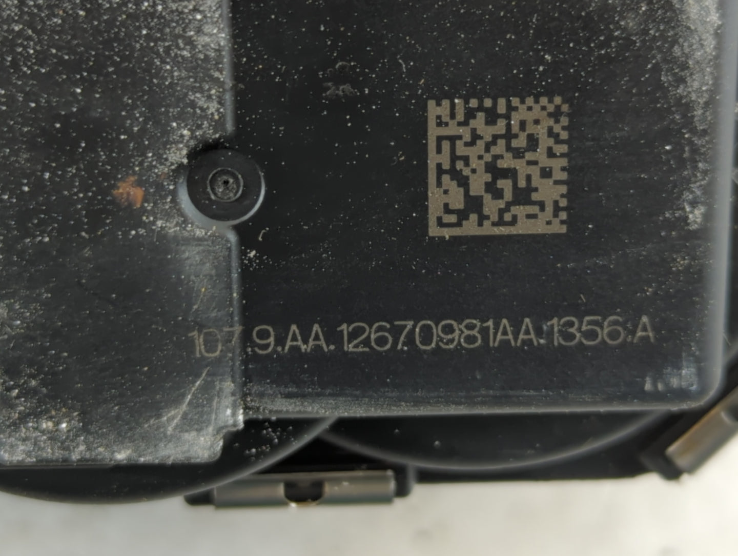 2012-2020 Buick Enclave Throttle Body P/N:12670981AA Fits Fits 2012 2013 2014 2015 2016 2017 2018 2019 2020 2021 2022 OEM Us