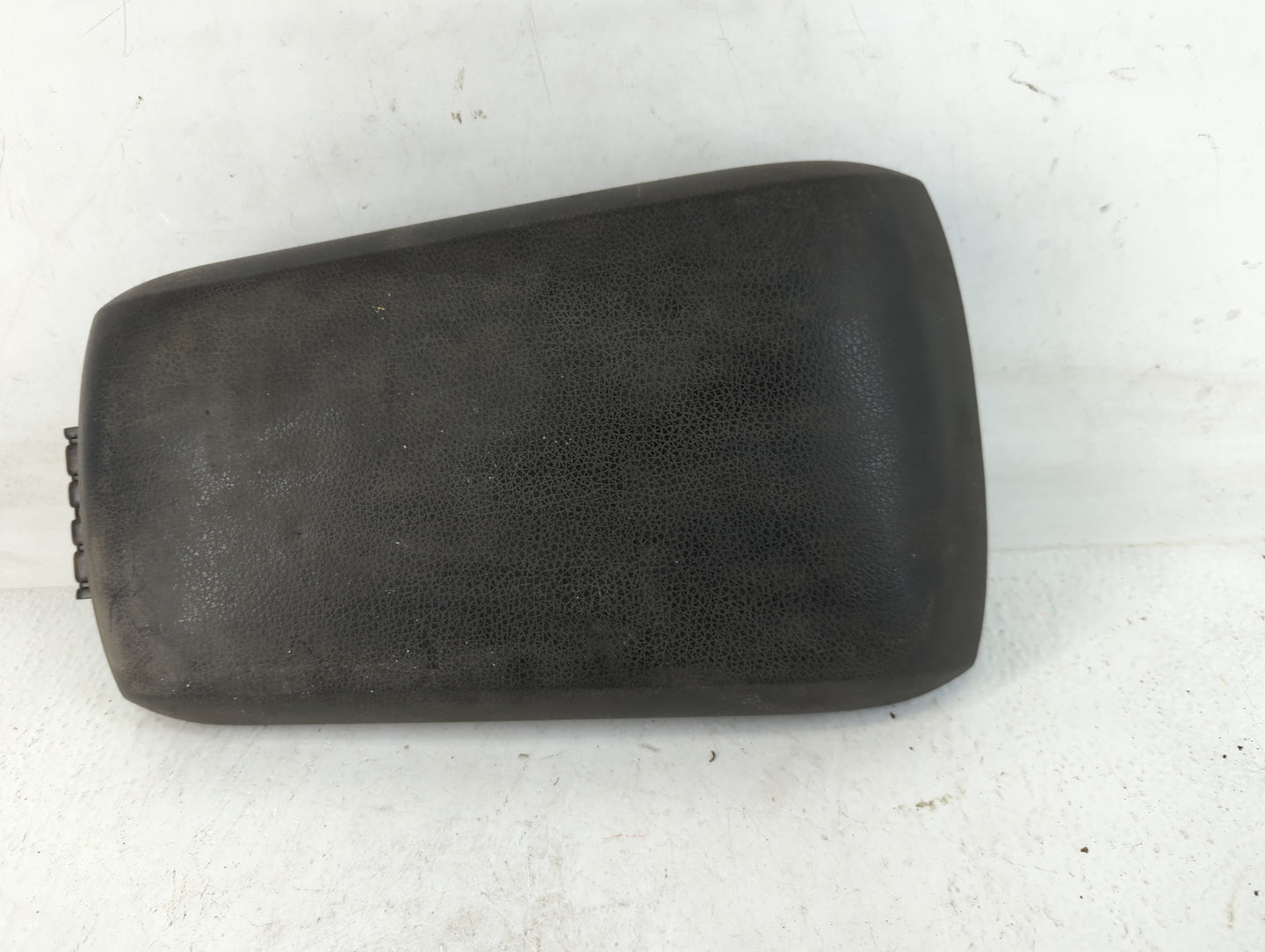 2020 Buick Enclave Center Console Armrest Cover Lid Fits OEM Used Auto Parts - Oemusedautoparts1.com
