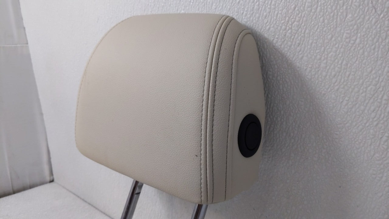 2015-2016 Buick Encore Headrest Head Rest Front Passenger Seat Ivory - Oemusedautoparts1.com
