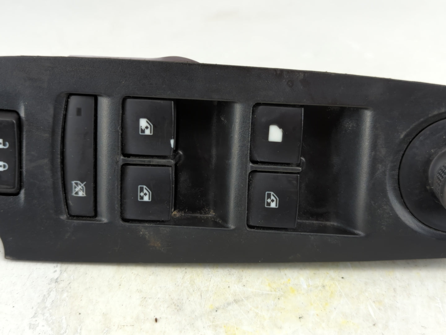 2017-2020 Buick Encore Master Power Window Switch Replacement Driver Side Left P/N:22915128 Fits Fits 2017 2018 2019 2020 OE