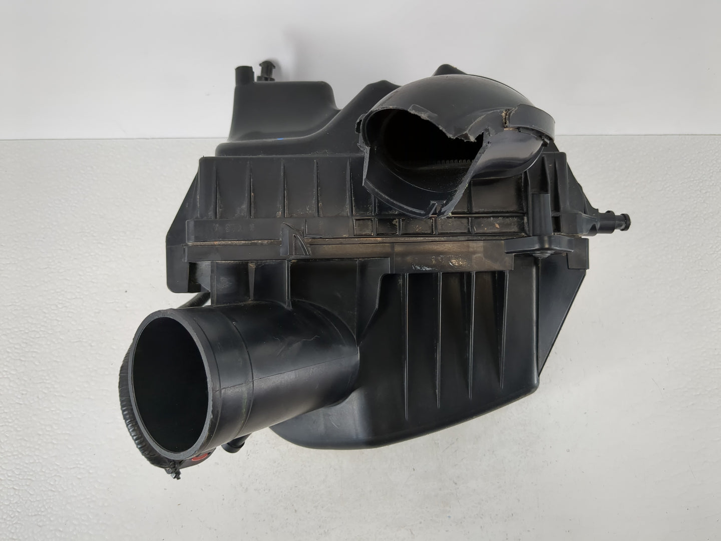 2013-2021 Buick Encore Air Cleaner Intake-duct Hose Tube - Oemusedautoparts1.com