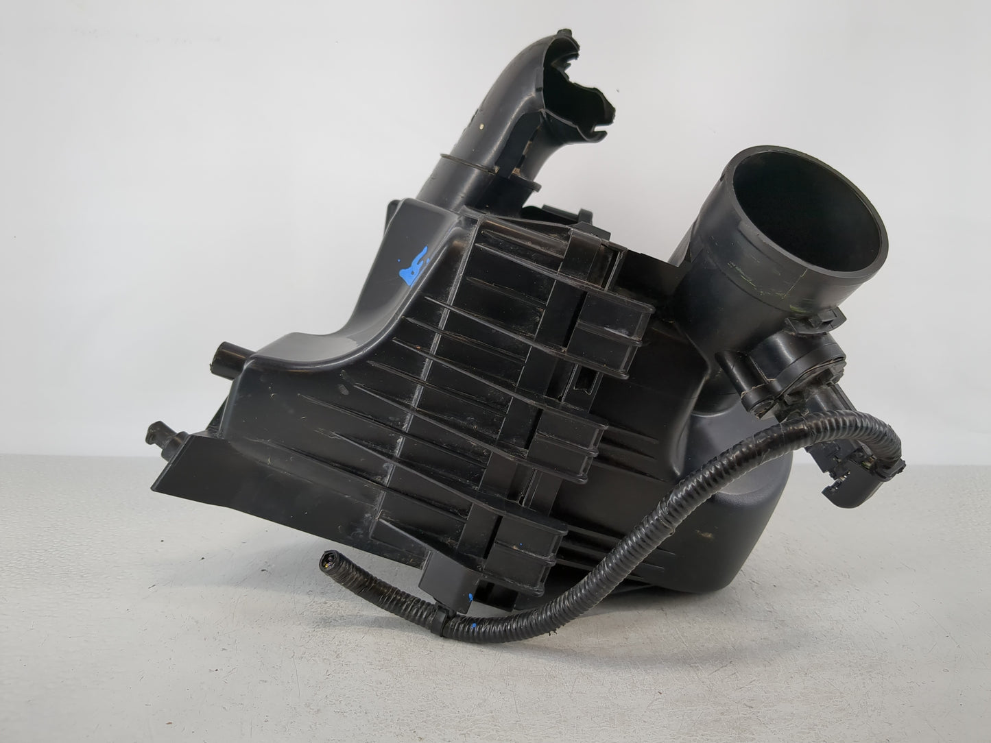 2013-2021 Buick Encore Air Cleaner Intake-duct Hose Tube - Oemusedautoparts1.com