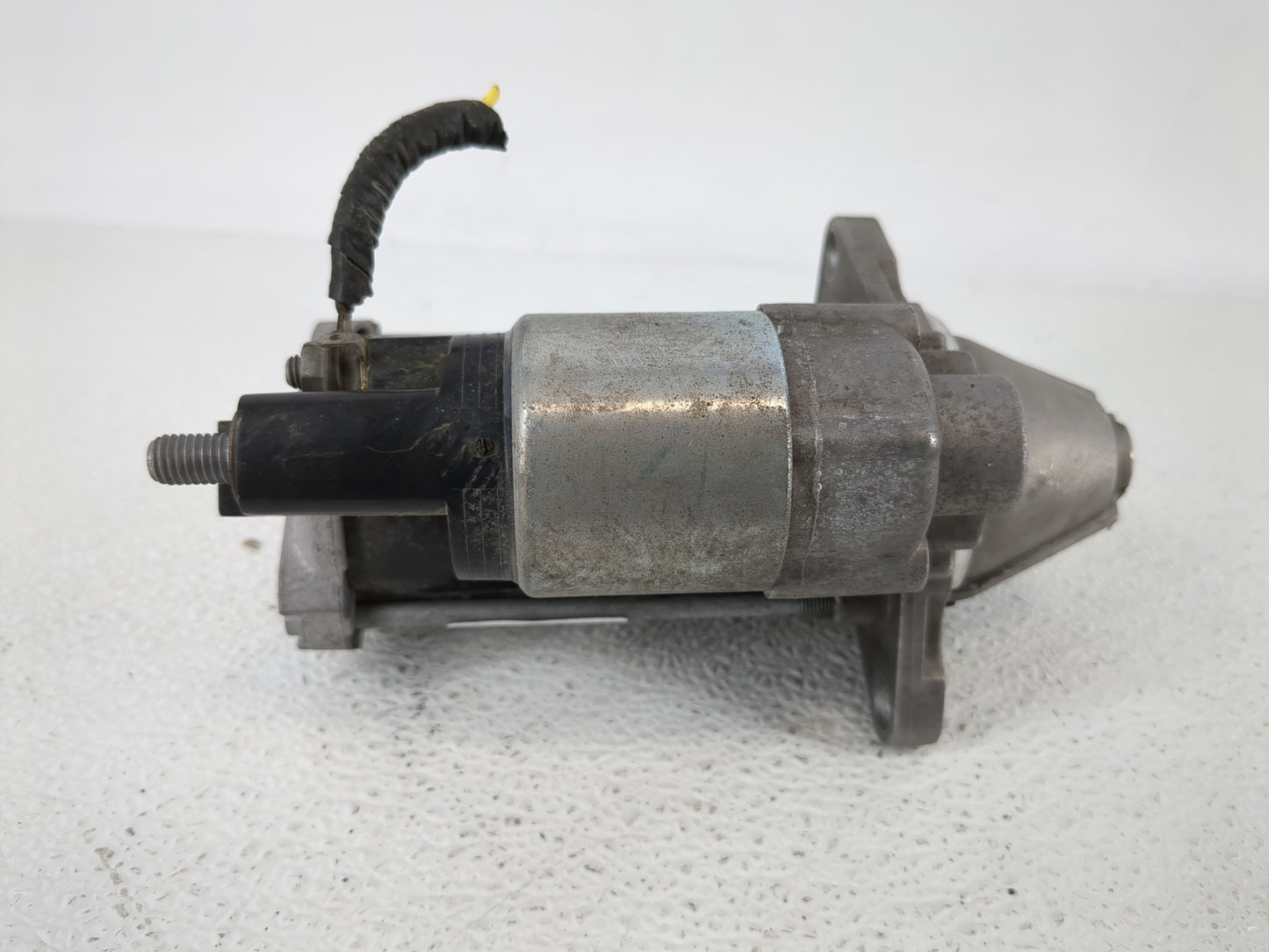 2014-2021 Buick Encore Car Starter Motor Solenoid OEM P/N:25 200 067 Fits Fits 2014 2015 2016 2017 2018 2019 2020 2021 OEM U