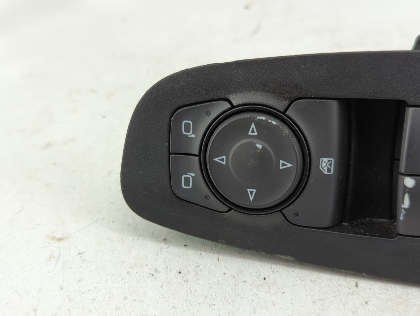 2020-2021 Buick Encore Master Power Window Switch Replacement Driver Side Left P/N:84139693 Fits Fits 2020 2021 OEM Used Aut