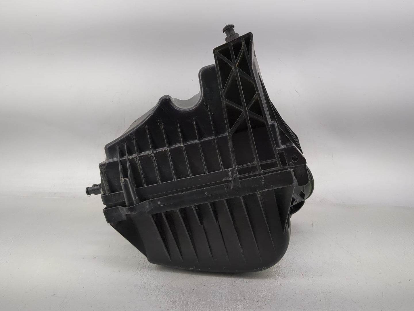 2013-2021 Buick Encore Air Cleaner Intake-duct Hose Tube - Oemusedautoparts1.com
