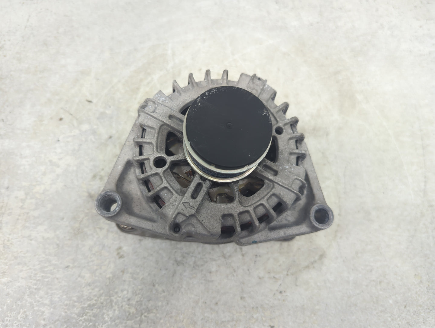 2013-2021 Buick Encore Alternator Replacement Generator Charging Assembly Engine OEM P/N:13597226 Fits OEM Used Auto Parts -