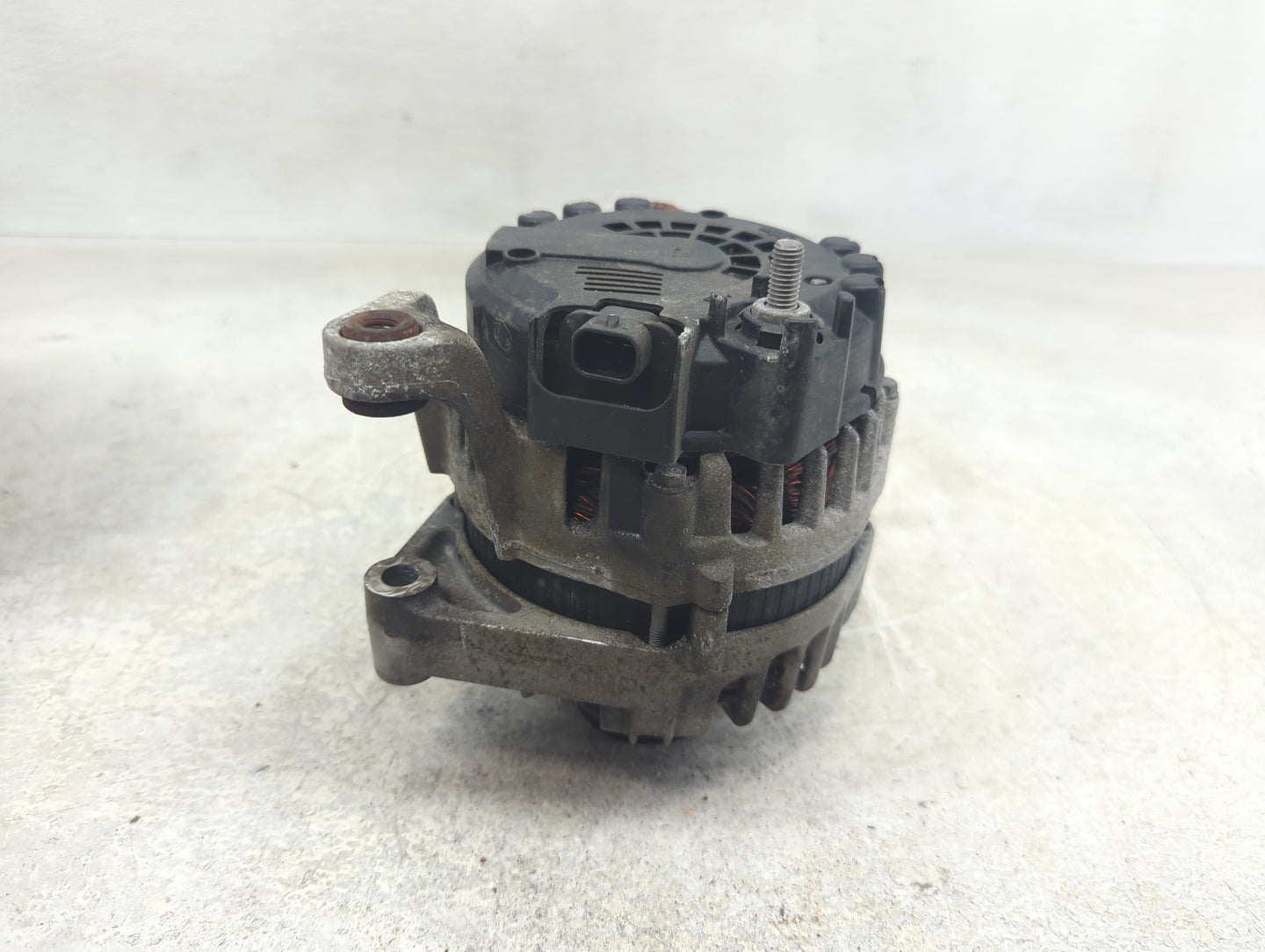 2013-2021 Buick Encore Alternator Replacement Generator Charging Assembly Engine OEM P/N:2619573 B 13597226 Fits OEM Used Au