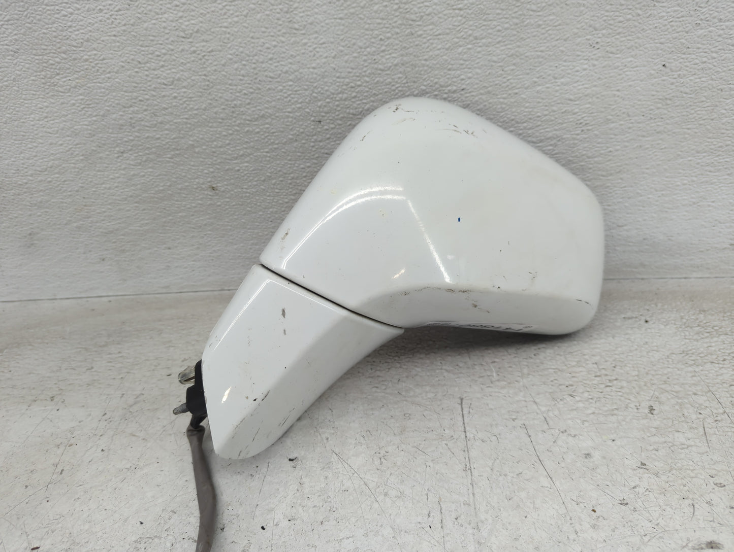 2017-2020 Buick Encore Driver Side View Mirror - Left Door Mirror OEM Used - Oemusedautoparts1.com