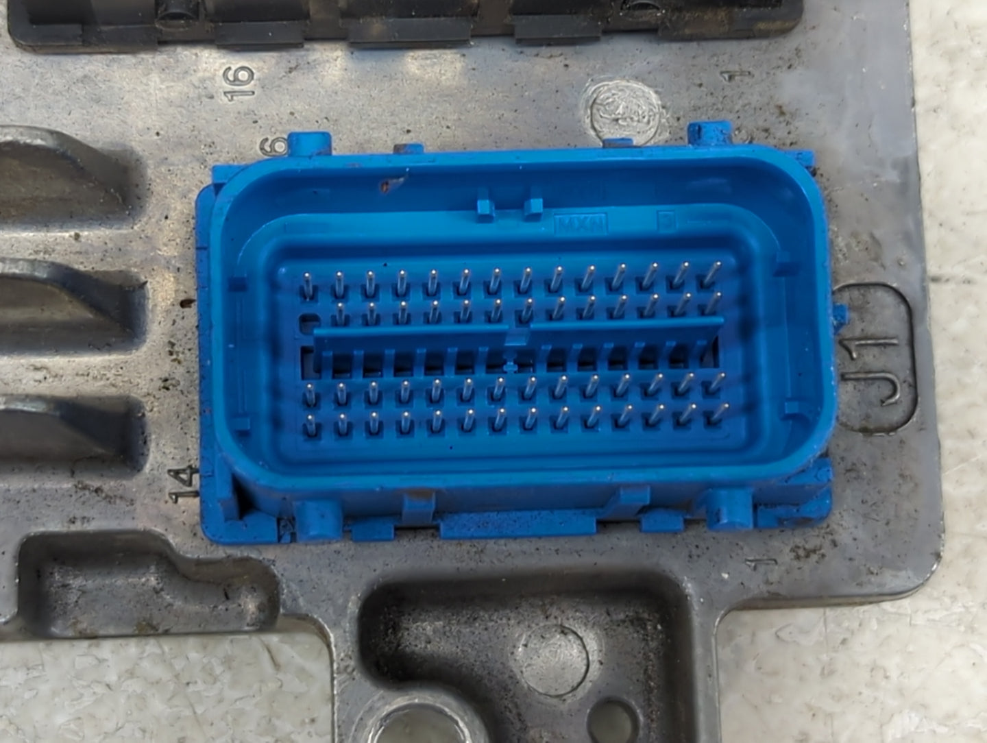 2017-2021 Buick Encore PCM Engine Control Computer ECU ECM PCU OEM P/N:12698131 Fits Fits 2017 2018 2019 2020 2021 OEM Used 