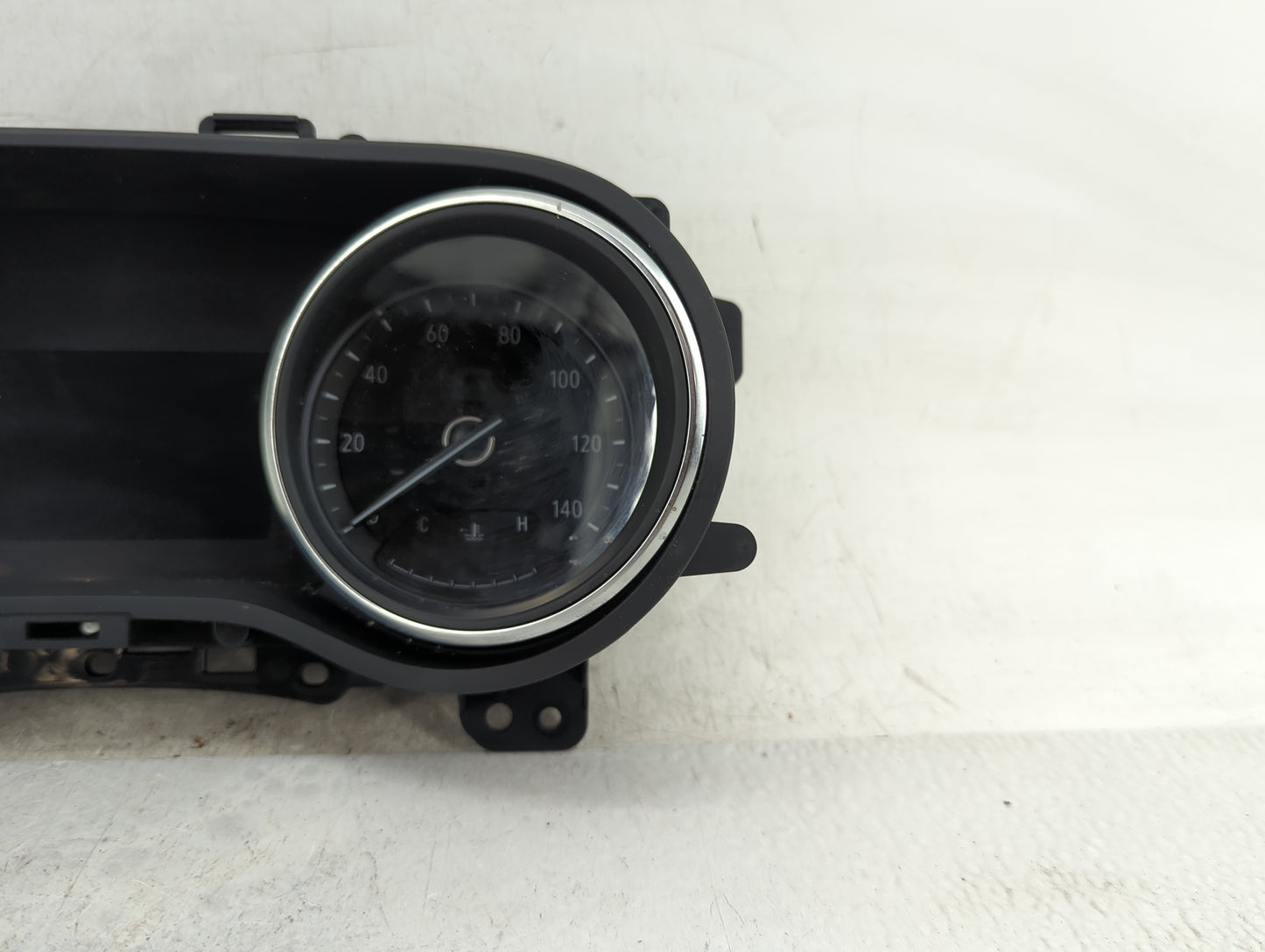 2019-2021 Buick Encore Instrument Cluster Speedometer Gauges P/N:60004366 Fits Fits 2019 2020 2021 OEM Used Auto Parts - Oem