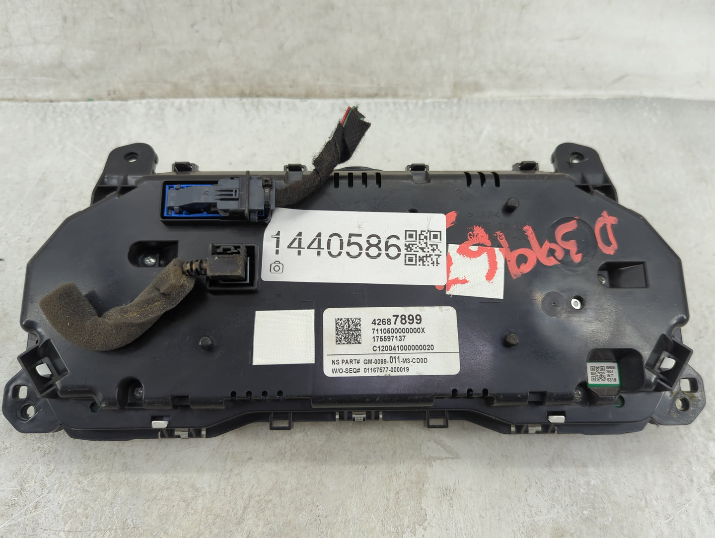 2019-2021 Buick Encore Instrument Cluster Speedometer Gauges P/N:42687899 GM-0089-011-M3-CD0D Fits Fits 2019 2020 2021 OEM U