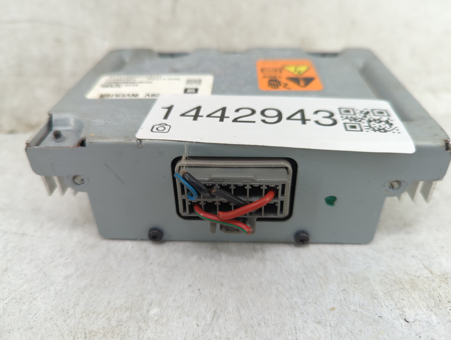 2015-2021 Buick Encore Power Converter Control Module 25917882|42393205 - Oemusedautoparts1.com