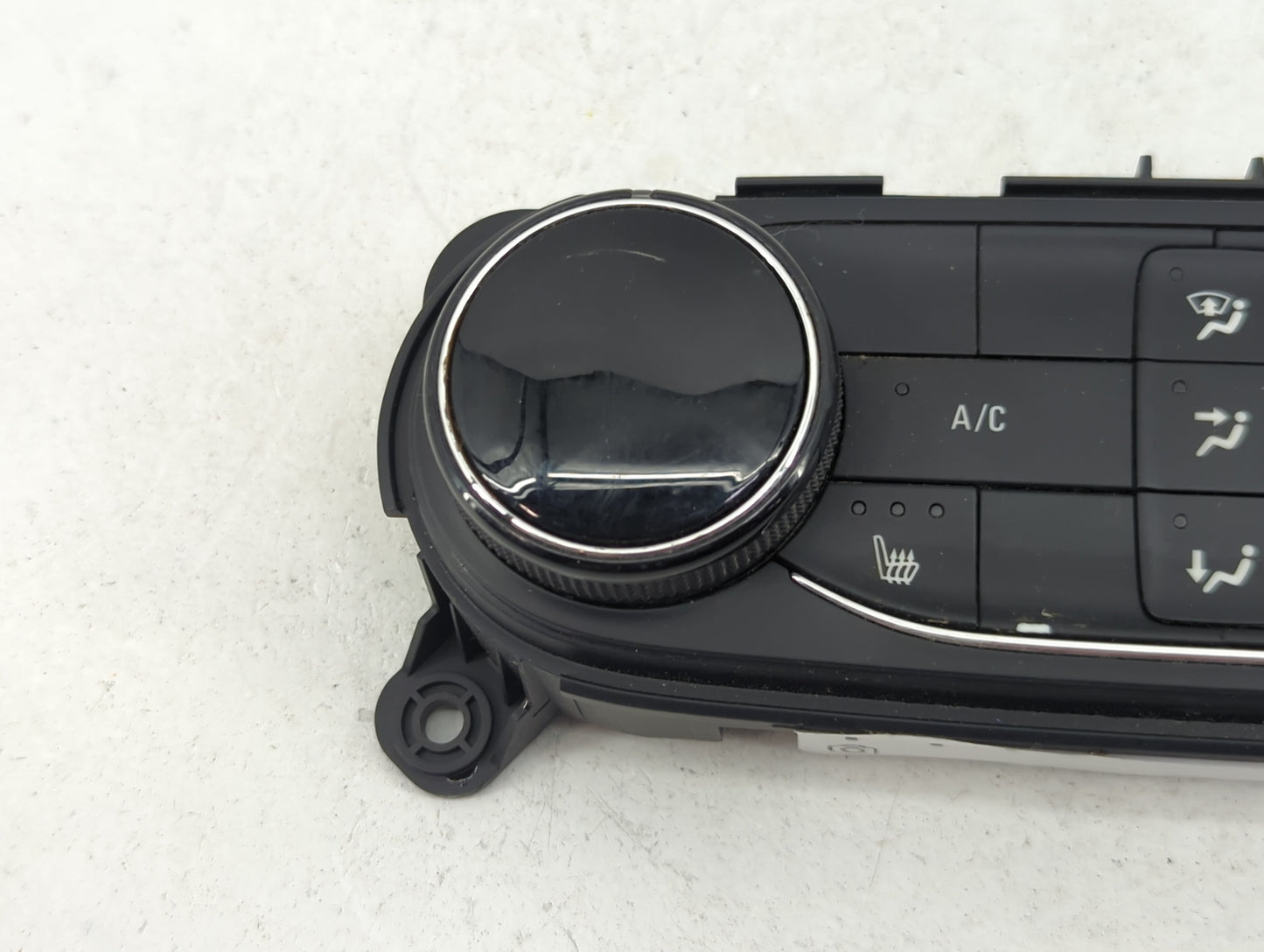 2020-2021 Buick Encore Climate Control Module Temperature AC/Heater Replacement P/N:42726404 7370200000000X Fits Fits 2020 2
