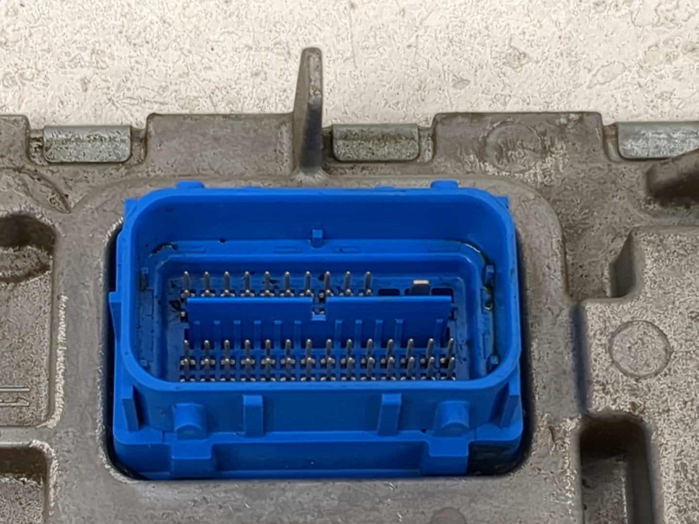 2020-2021 Buick Encore PCM Engine Control Computer ECU ECM PCU OEM P/N:12709219 Fits Fits 2020 2021 2022 OEM Used Auto Parts