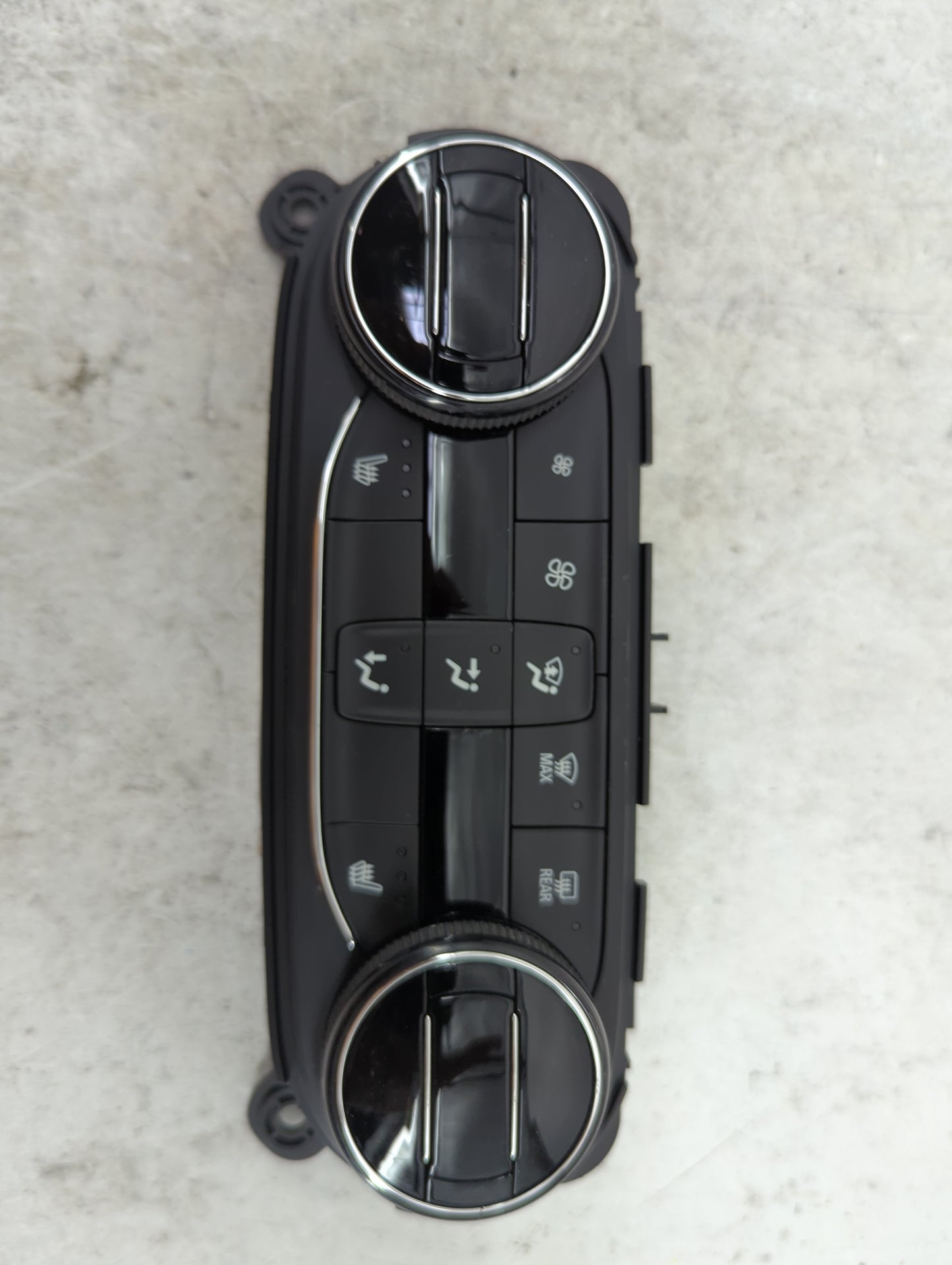 2020-2021 Buick Encore Climate Control Module Temperature AC/Heater Replacement P/N:4272-6408 737020000000X Fits Fits 2020 2