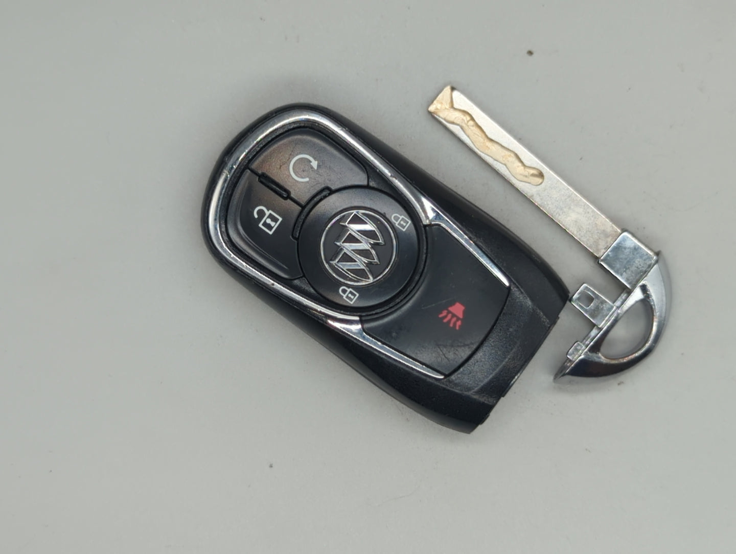 Buick Encore Keyless Entry Remote Fob HYQ4AA 13532383 | 13506665  4 buttons - Oemusedautoparts1.com