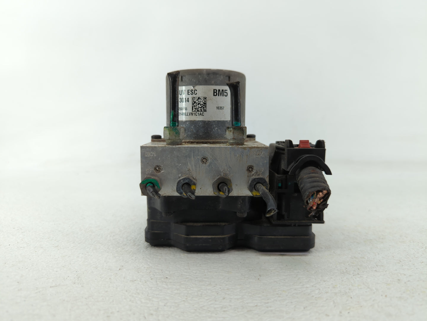 2017-2021 Buick Encore ABS Pump Control Module Replacement P/N:42563014 Fits Fits 2017 2018 2019 2020 2021 OEM Used Auto Par
