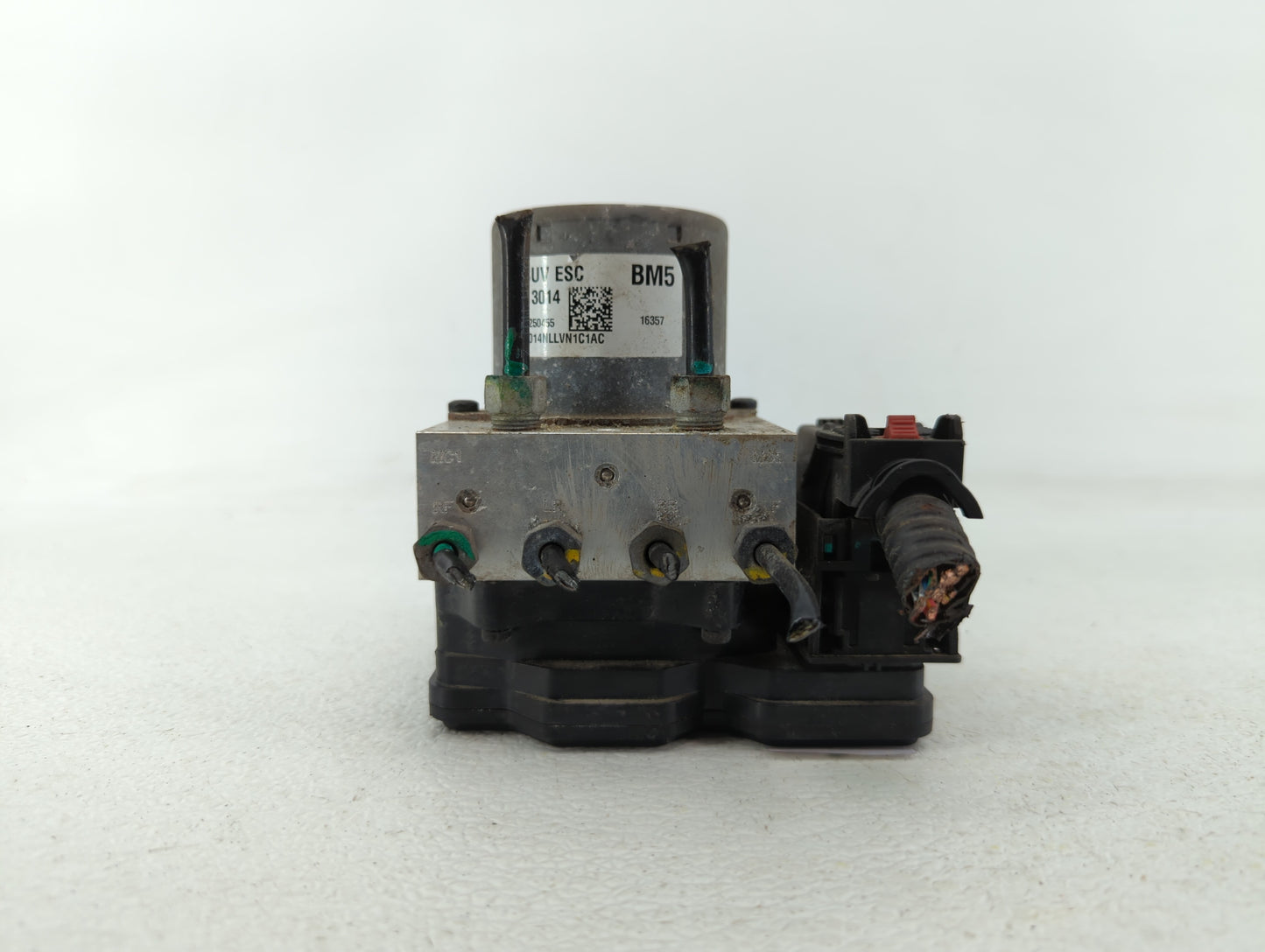 2017-2021 Buick Encore ABS Pump Control Module Replacement P/N:42563014 Fits Fits 2017 2018 2019 2020 2021 OEM Used Auto Par