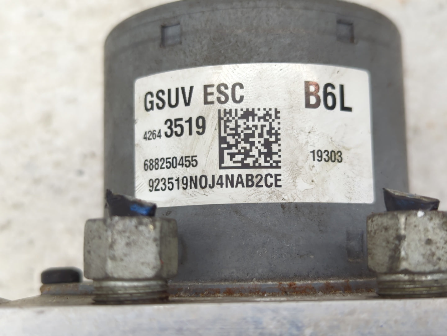 2017-2021 Buick Encore ABS Pump Control Module Replacement P/N:42643519 Fits Fits 2017 2018 2019 2020 2021 OEM Used Auto Par