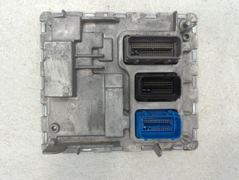 compare product 2017-2021 Buick Encore PCM Engine Control Computer ECU ECM PCU OEM P/N:12709219 Fits Fits 2017 2018 2019 2020 2021 OEM Used Auto Parts