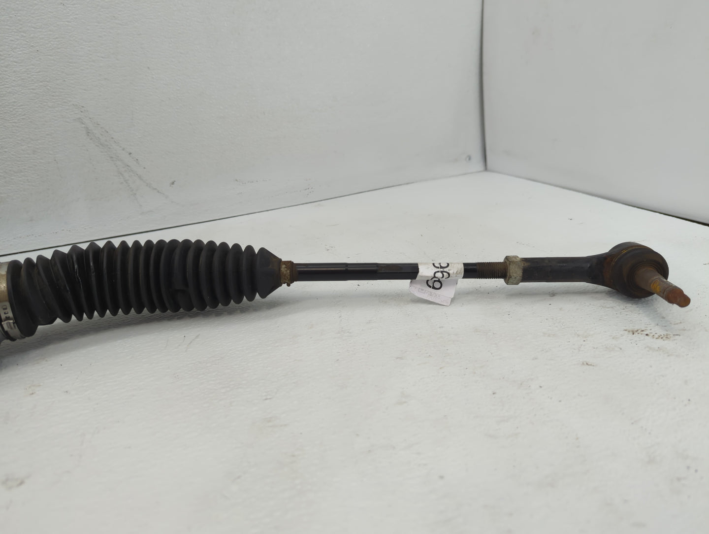 2017-2021 Buick Encore Rack and Pinion Steering Gear P/N:42351606 527742743 Fits Fits 2016 2017 2018 2019 2020 2021 OEM Used