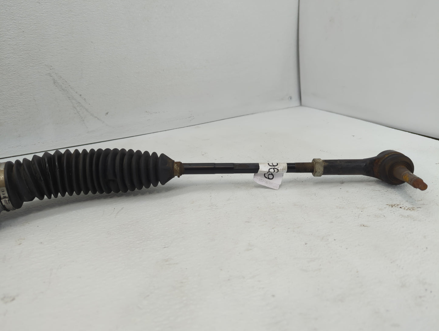 2017-2021 Buick Encore Rack and Pinion Steering Gear P/N:42351606 527742743 Fits Fits 2016 2017 2018 2019 2020 2021 OEM Used