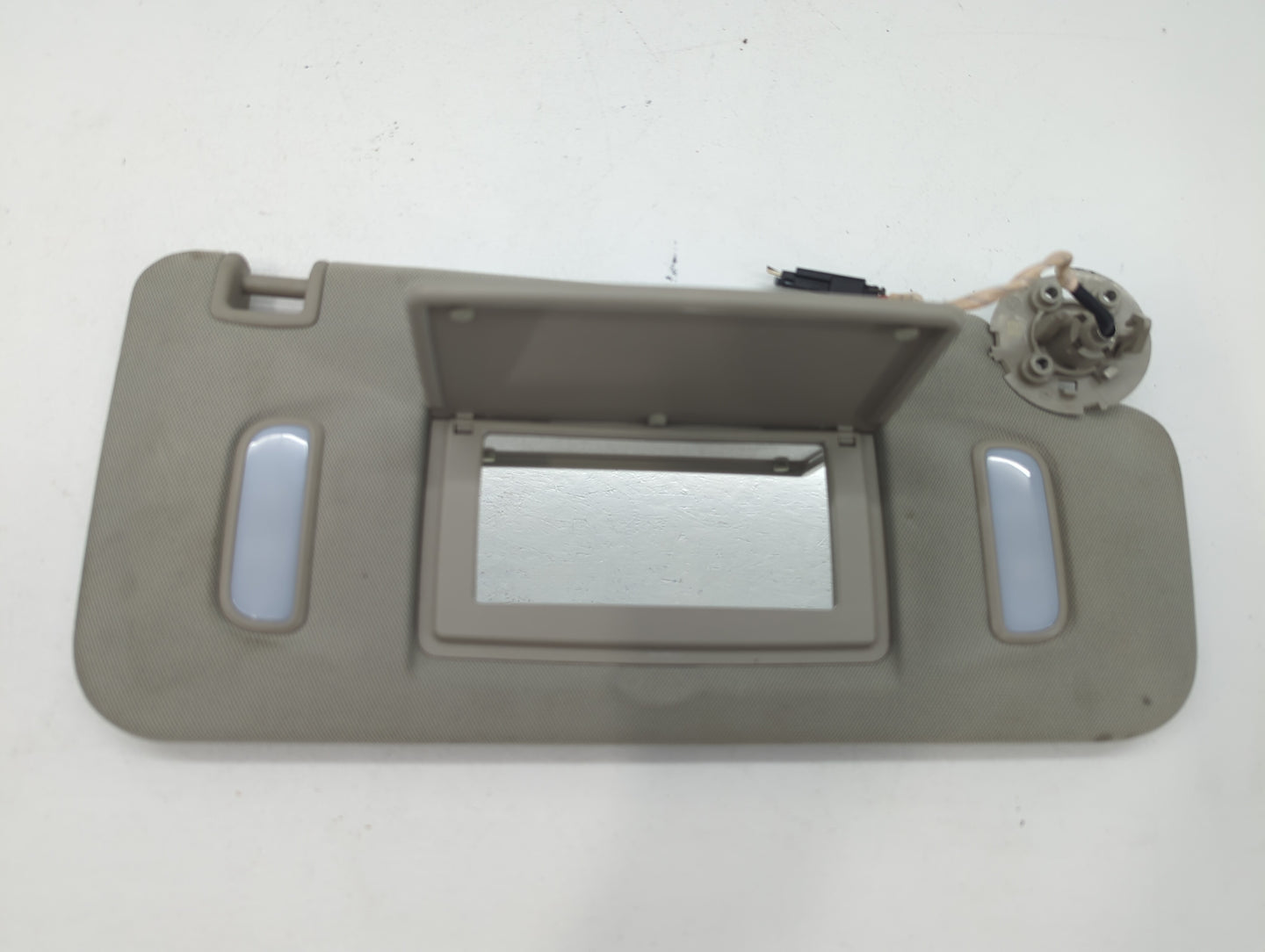 2013-2021 Buick Encore Sun Visor Shade Replacement Passenger Right Mirror Fits Fits 2013 2014 2015 2016 2017 2018 2019 2020 