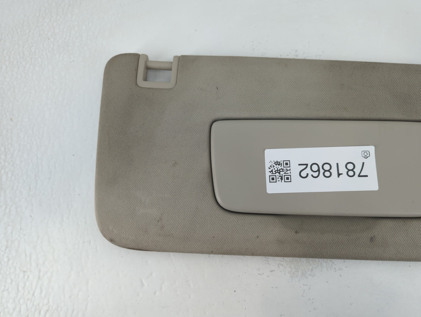 2020-2021 Buick Encore Sun Visor Shade Replacement Passenger Right Mirror Fits Fits 2020 2021 OEM Used Auto Parts - Oemuseda