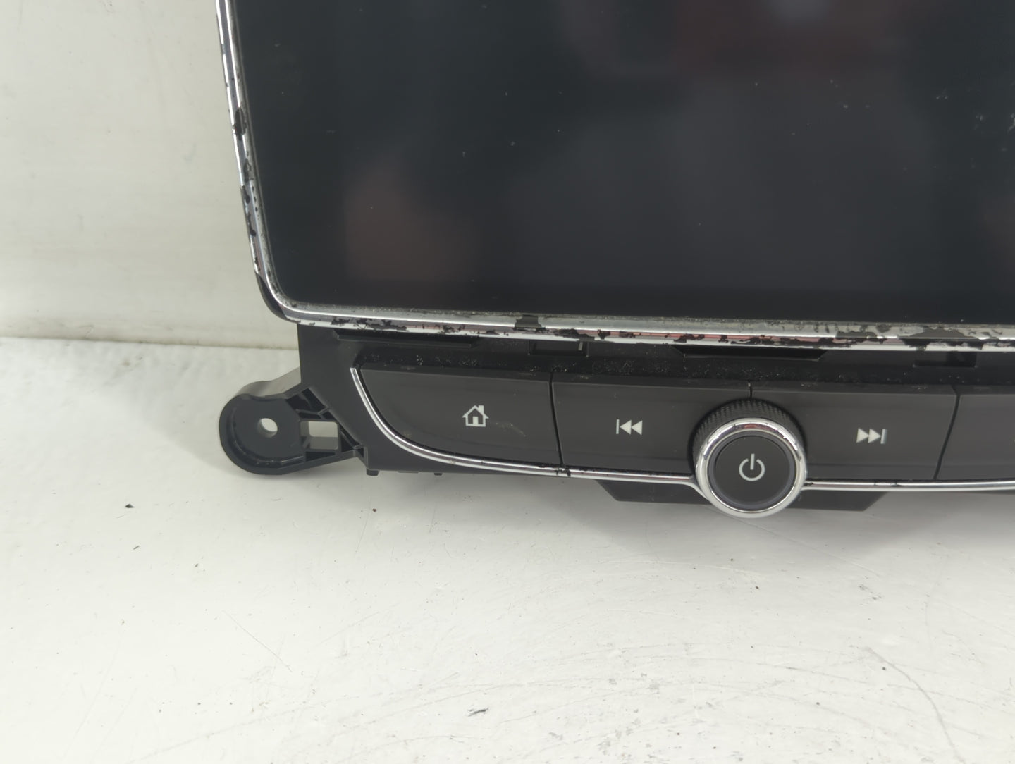 2017-2021 Buick Encore Radio AM FM Cd Player Receiver Replacement P/N:42688395 Fits Fits 2017 2018 2019 2020 2021 OEM Used A