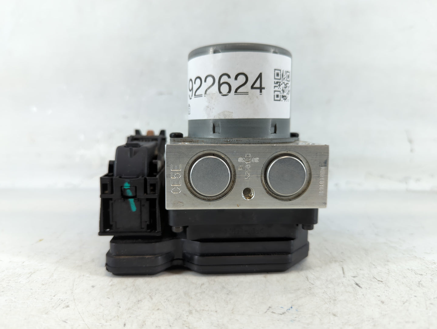 2017-2021 Buick Encore ABS Pump Control Module Replacement P/N:42643519 Fits Fits 2017 2018 2019 2020 2021 OEM Used Auto Par