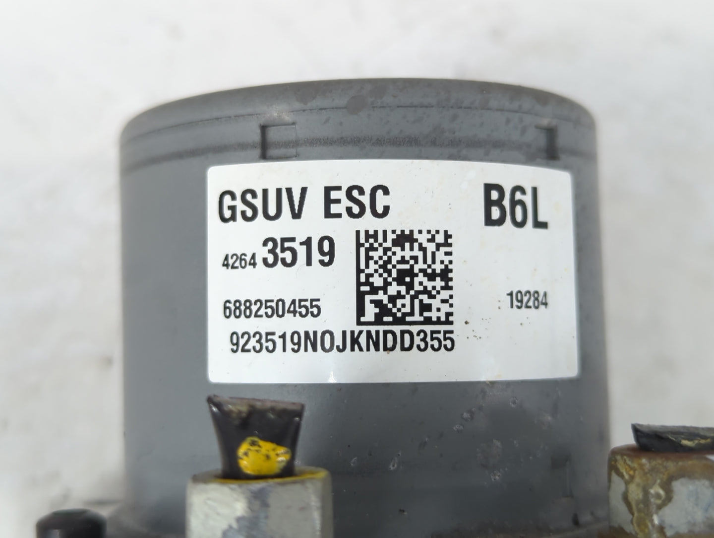 2017-2021 Buick Encore ABS Pump Control Module Replacement P/N:42643519 Fits Fits 2017 2018 2019 2020 2021 OEM Used Auto Par