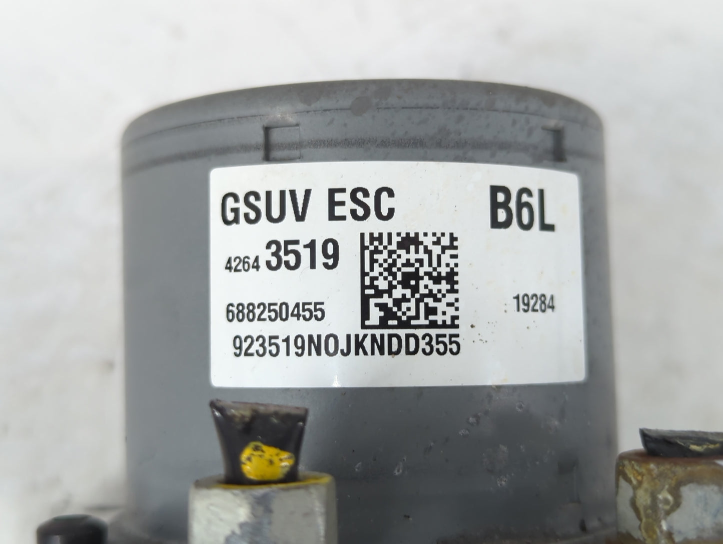 2017-2021 Buick Encore ABS Pump Control Module Replacement P/N:42643519 Fits Fits 2017 2018 2019 2020 2021 OEM Used Auto Par
