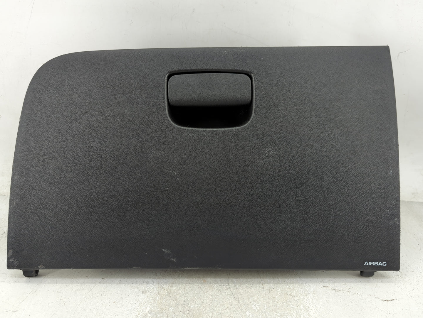 2020 Buick Encore Gx Passenger Glove Box Door Storage Compartment - Oemusedautoparts1.com