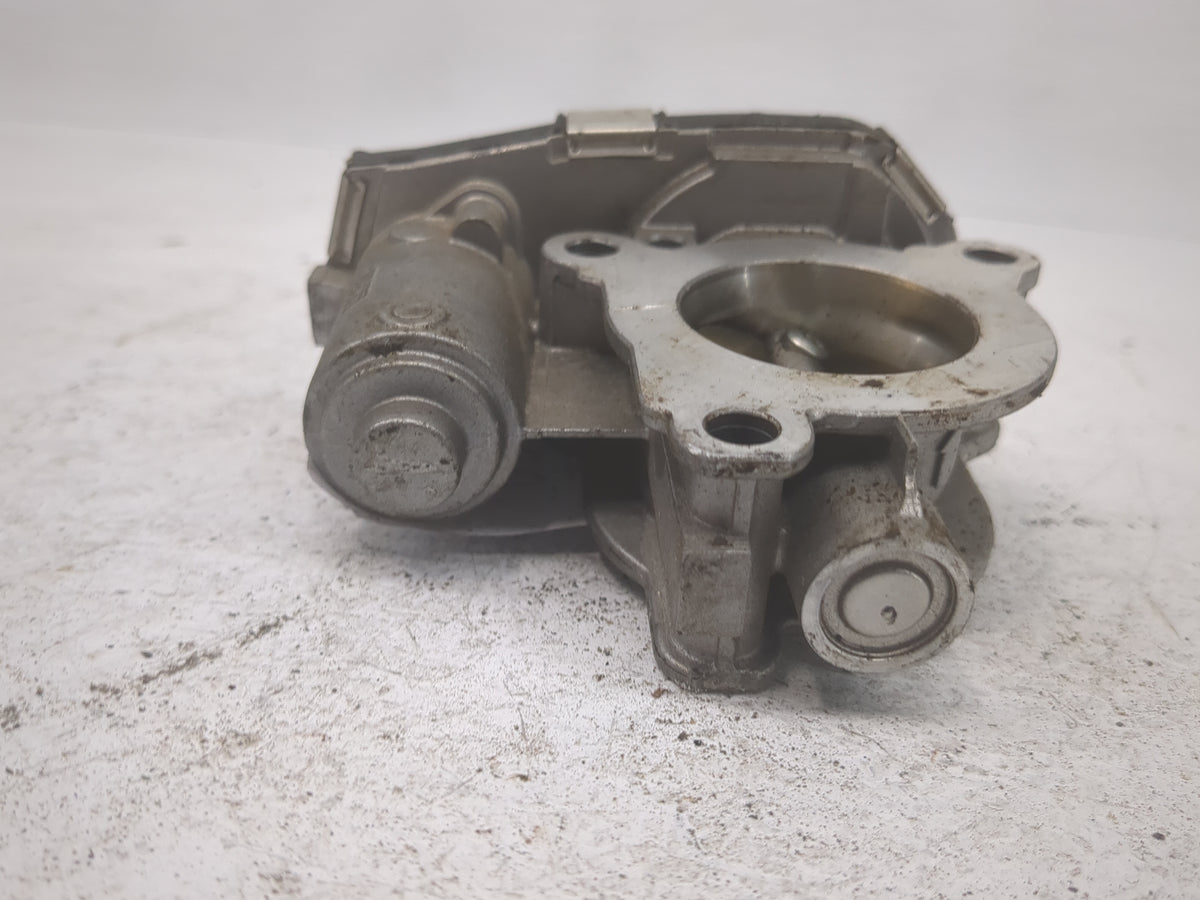 2020-2021 Buick Encore Gx Throttle Body P/N:55510598 Fits Fits 2020 2021 OEM Used Auto Parts - Oemusedautoparts1.com