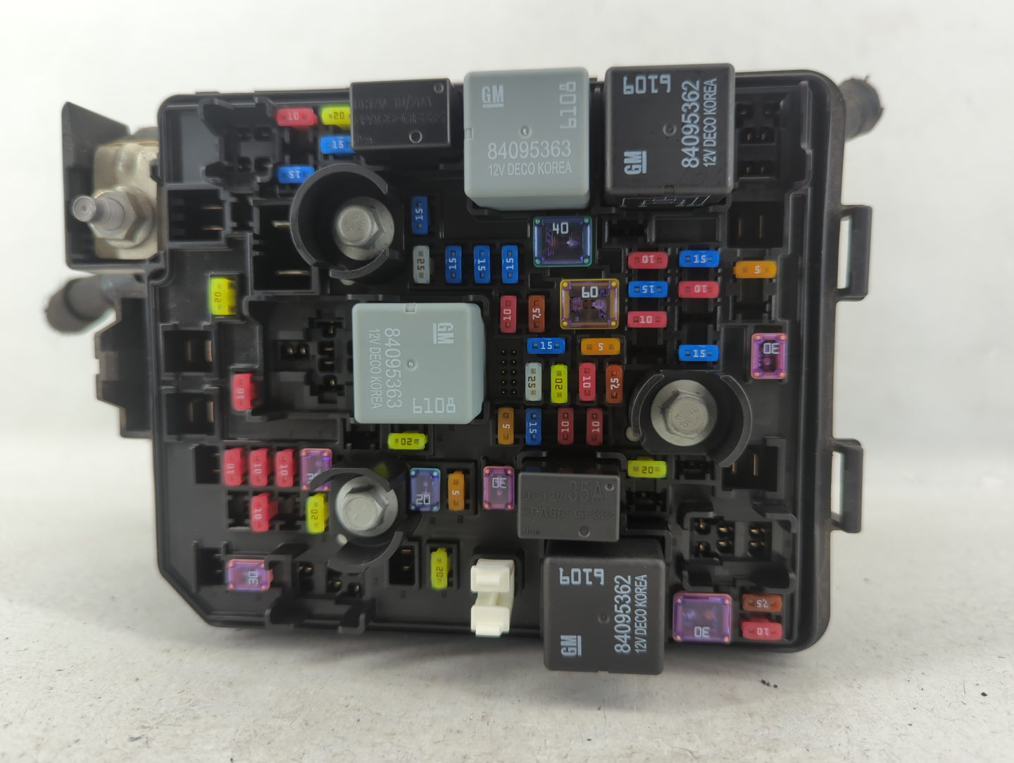 2020-2021 Buick Encore Gx Fusebox Fuse Box Panel Relay Module P/N:42745056 Fits Fits 2020 2021 2022 OEM Used Auto Parts - Oe