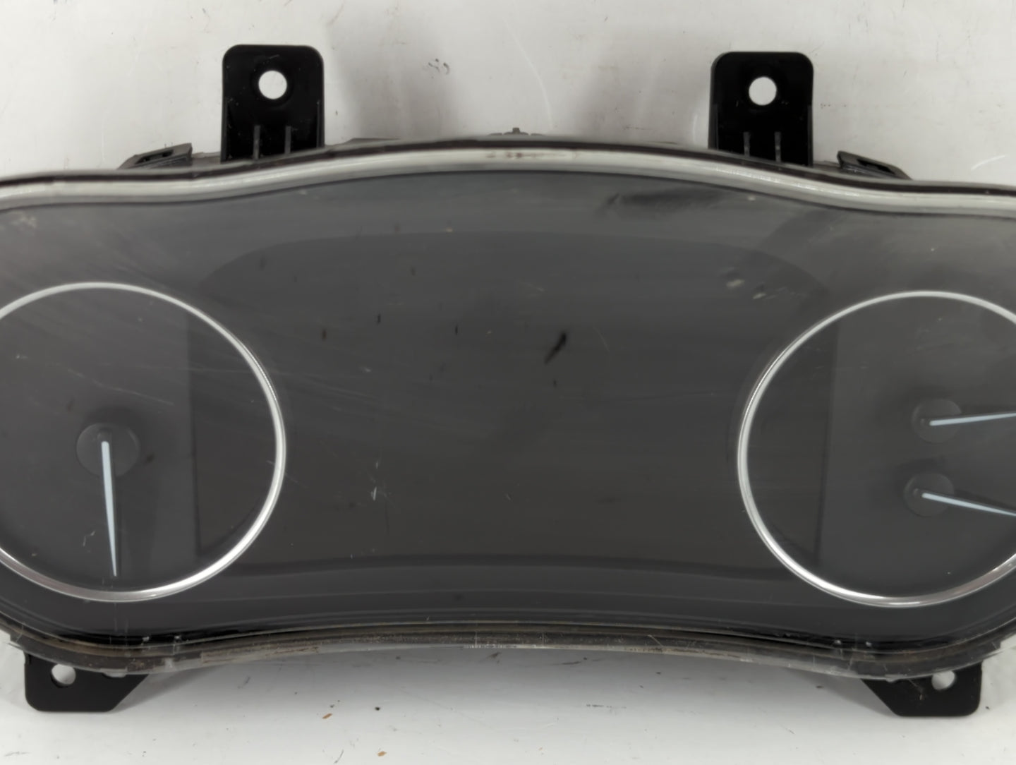 2019-2020 Buick Envision Instrument Cluster Speedometer Gauges P/N:84516234 Fits Fits 2019 2020 OEM Used Auto Parts - Oemuse