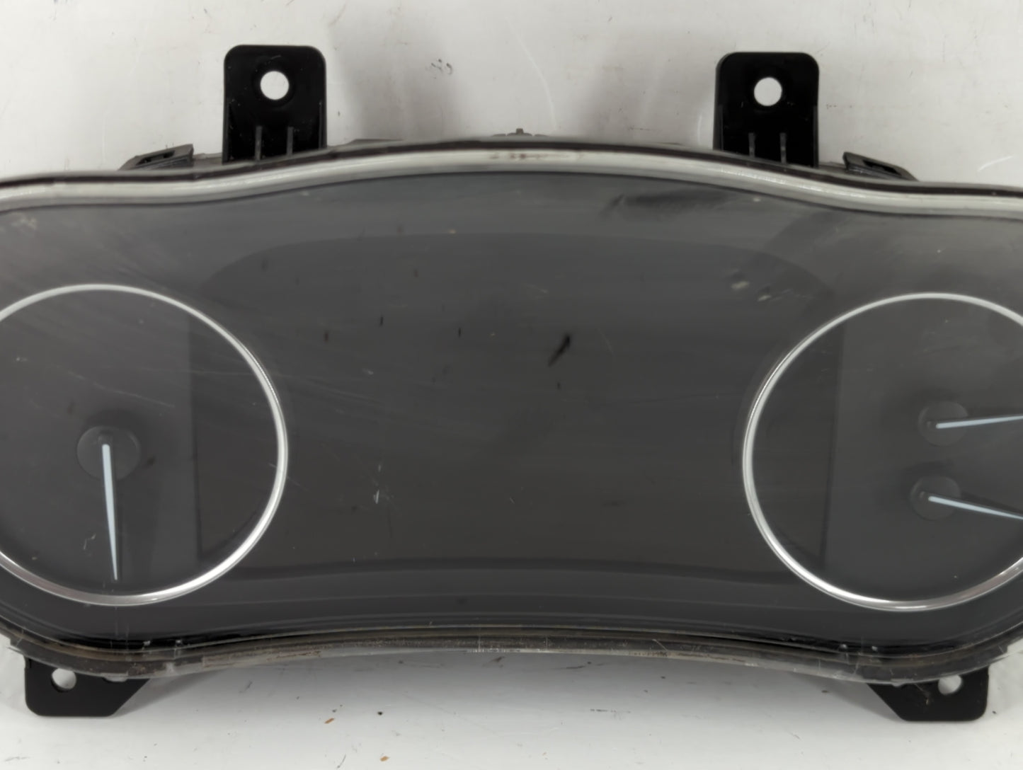 2019-2020 Buick Envision Instrument Cluster Speedometer Gauges P/N:84516234 Fits Fits 2019 2020 OEM Used Auto Parts - Oemuse