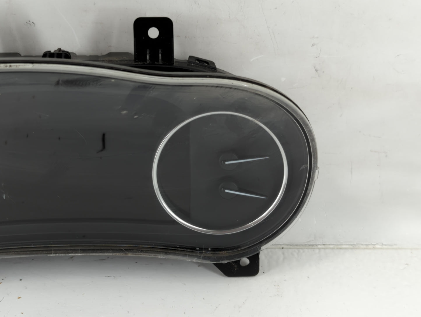 2019-2020 Buick Envision Instrument Cluster Speedometer Gauges P/N:84516234 Fits Fits 2019 2020 OEM Used Auto Parts - Oemuse