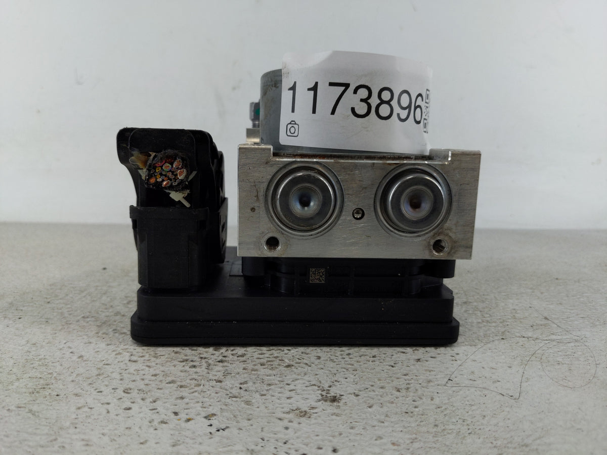 2020 Buick Envision ABS Pump Control Module Replacement P/N:84825098 Fits OEM Used Auto Parts - Oemusedautoparts1.com